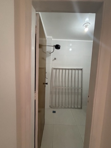 Apartamento 2 quartos e 1 banheiro, à venda, no bairro Tupi em Praia Grande