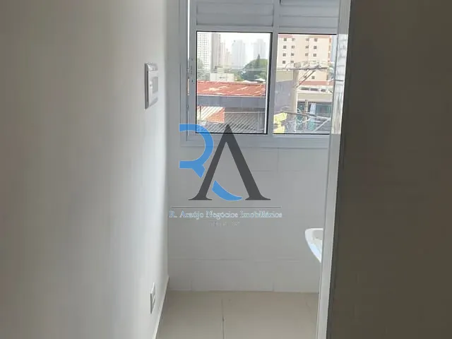 Apartamento com 30m² 1 quarto e 1 banheiro, para alugar, no bairro Vila Bertioga em São Paulo