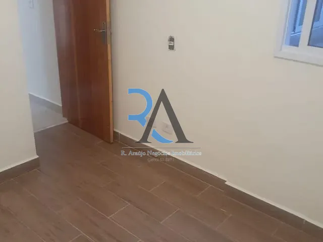 Apartamento com 30m² 1 quarto e 1 banheiro, para alugar, no bairro Vila Bertioga em São Paulo