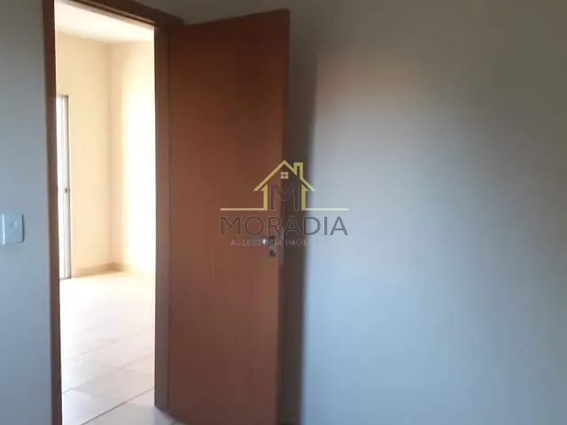 Apartamento 2 quartos e 1 banheiro, à venda, no bairro Vila Meziara em Guaxupé