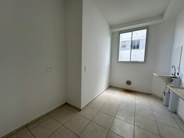 Apartamento 2 quartos e 1 banheiro, à venda, no bairro Parque Serrado  em Belo Horizonte