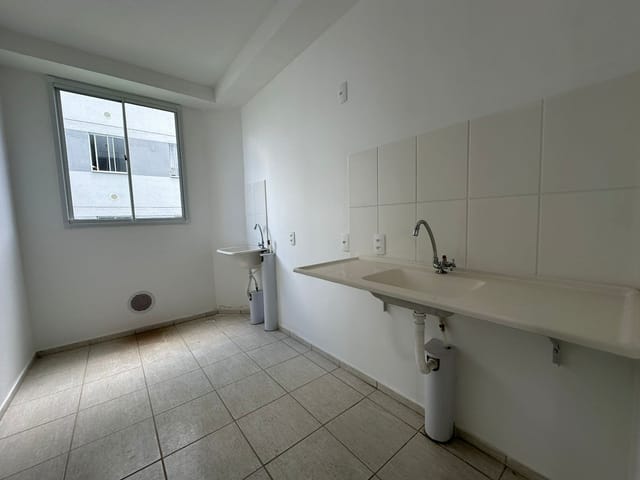Apartamento 2 quartos e 1 banheiro, à venda, no bairro Parque Serrado  em Belo Horizonte
