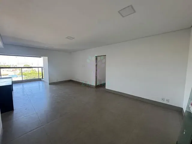 Apartamento 3 quartos e 5 banheiros, à venda, no bairro São Francisco em Campo Grande