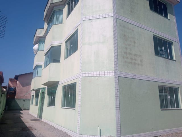 Apartamento 2 quartos e 1 banheiro, à venda, no bairro Terra Firme em Rio das Ostras