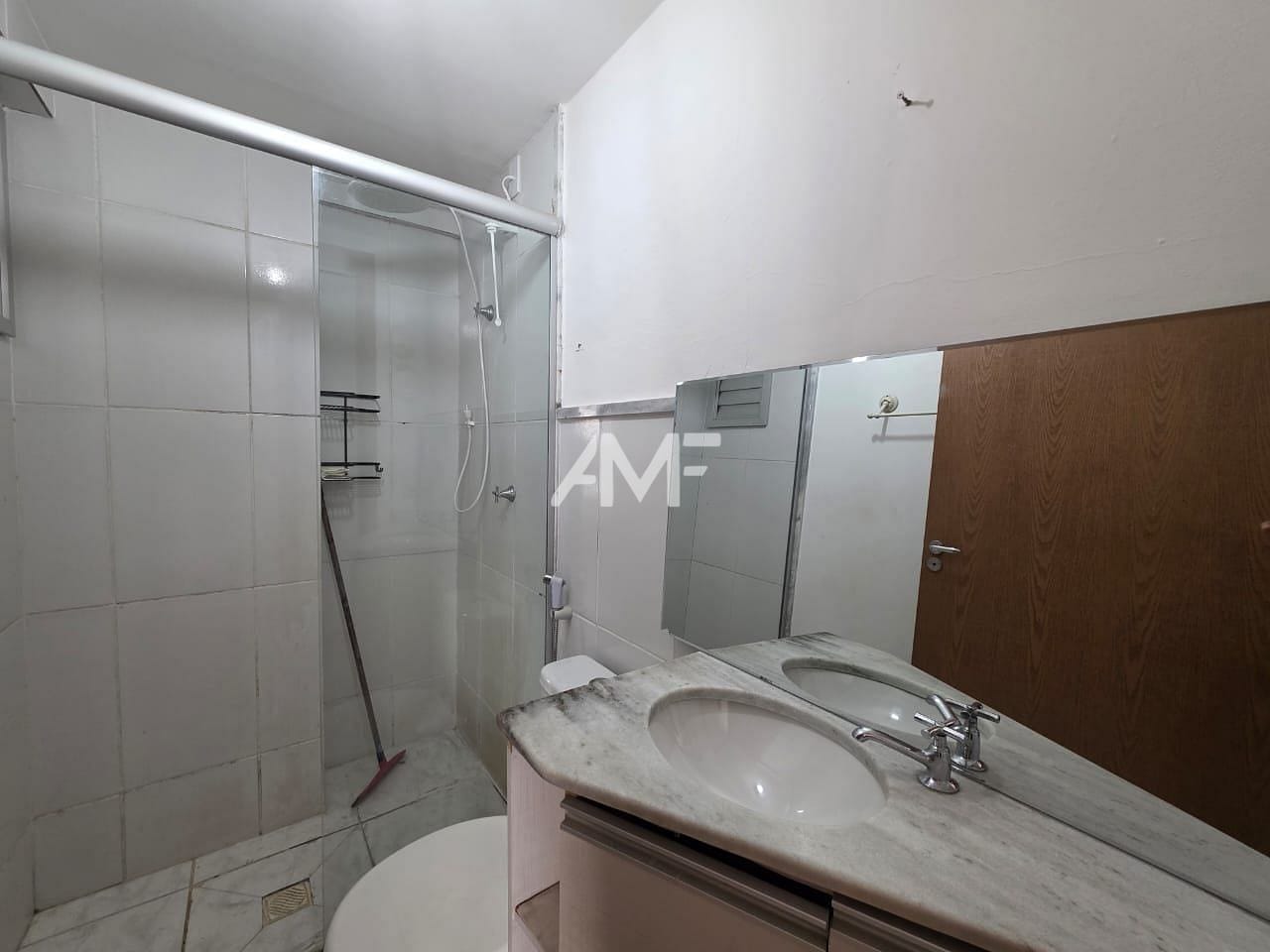 Apartamento à venda com 2 quartos, 52m² - Foto 17