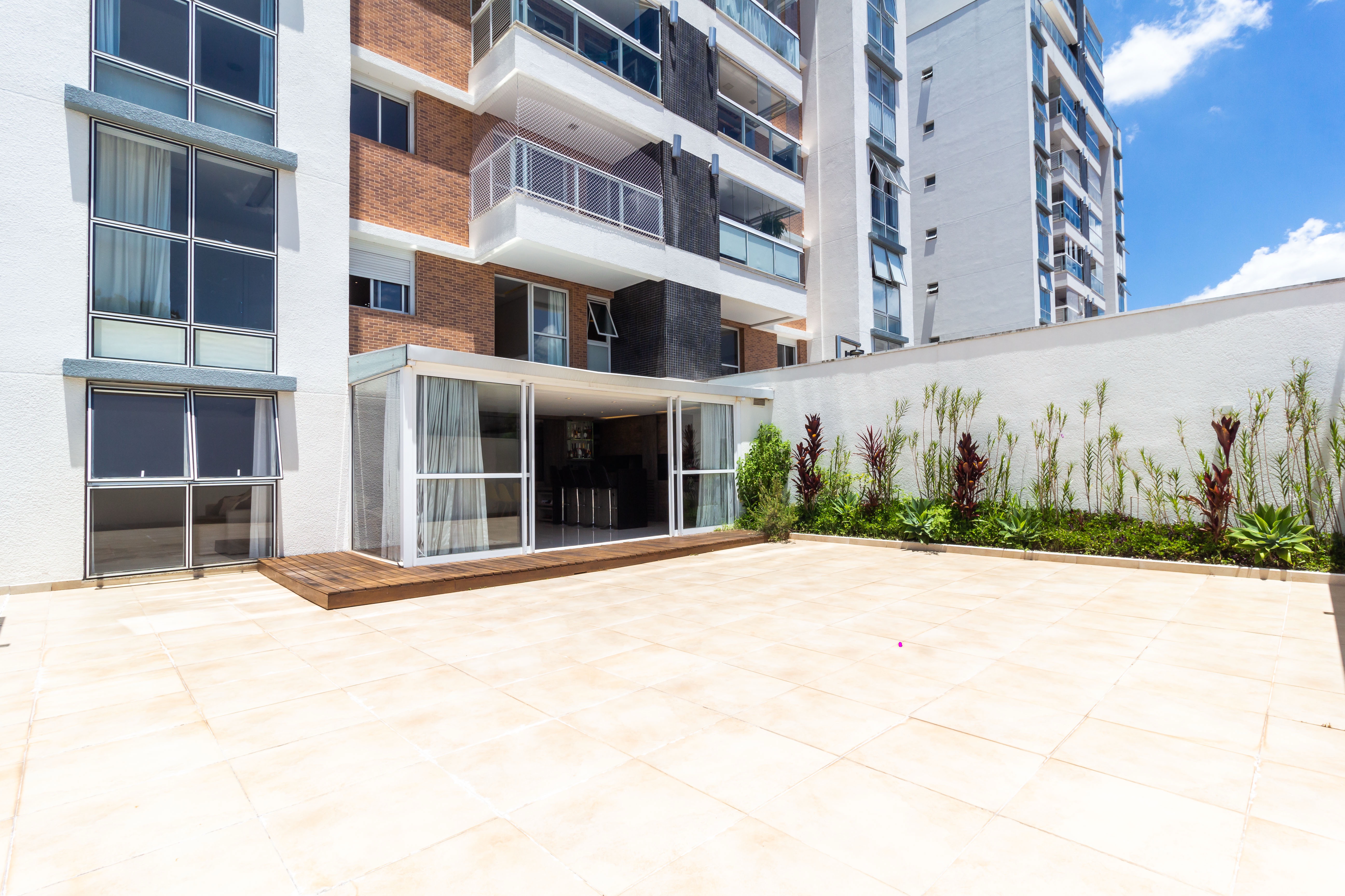 Apartamento, 3 quartos, 237 m² - Foto 1