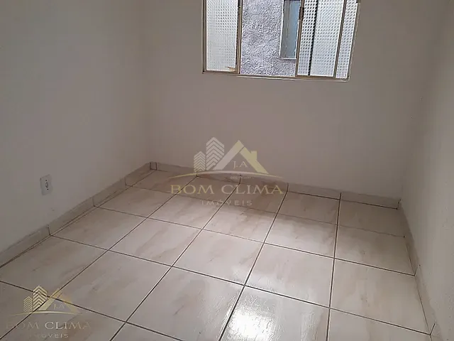 Apartamento 2 quartos e 1 banheiro, para alugar, no bairro Bandeirantes em Juiz de Fora