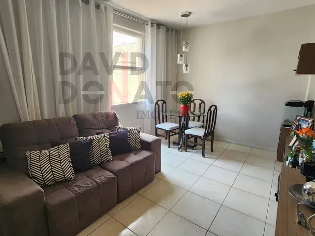 Apartamento 2 quartos e 1 banheiro, à venda, no bairro Grajaú em Rio de Janeiro