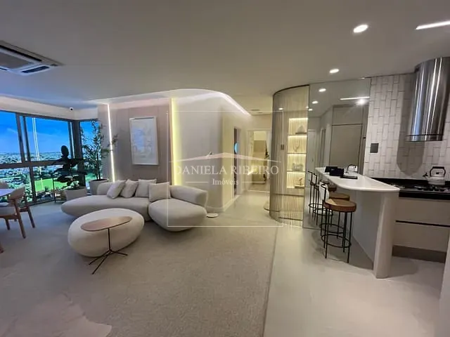 Apartamento 3 quartos e 4 banheiros, à venda, no bairro Colonial em Londrina