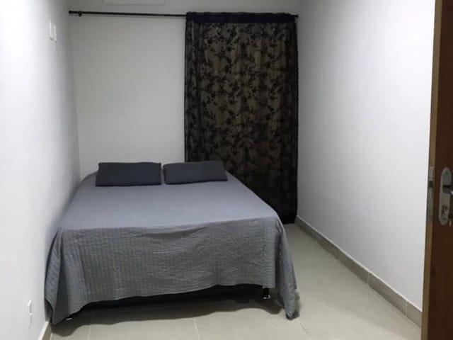 Apartamento 1 quarto e 1 banheiro, à venda, no bairro Pituaçu em Salvador