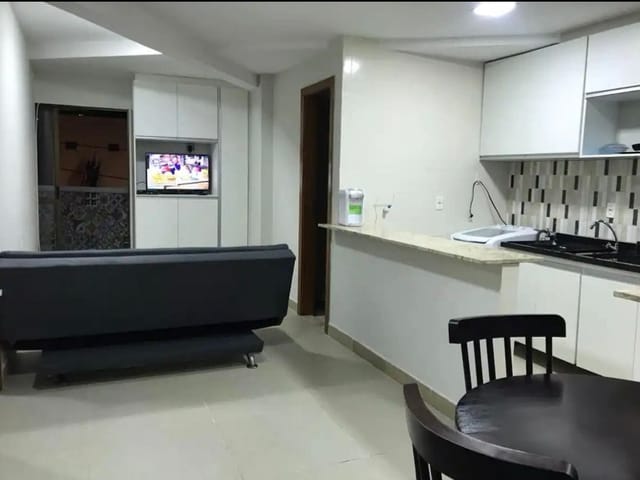 Apartamento 1 quarto e 1 banheiro, à venda, no bairro Pituaçu em Salvador