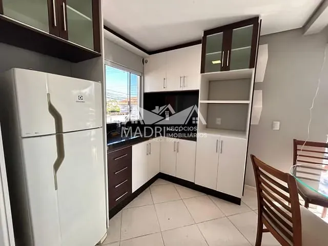 Apartamento 2 quartos e 1 banheiro, à venda, no bairro Barra do Aririú em Palhoça