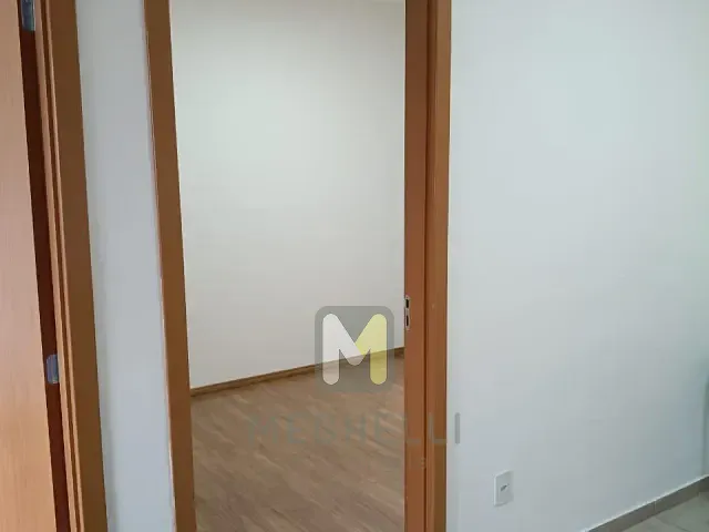 Apartamento 2 quartos e 1 banheiro, à venda, no bairro centro em Serrana