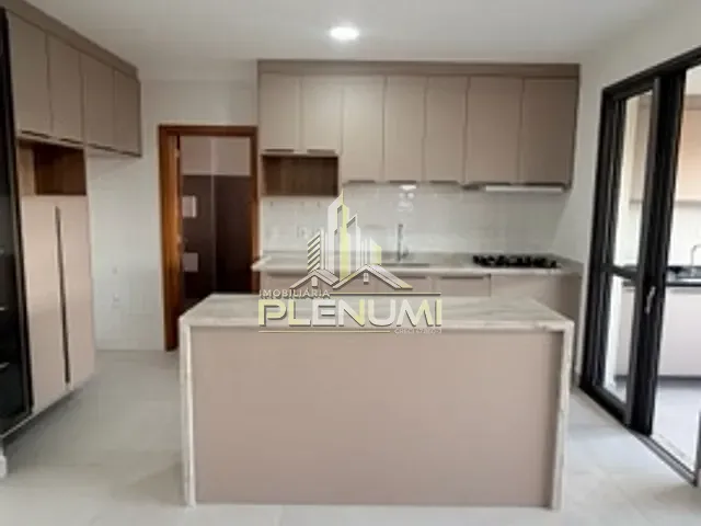 Apartamento 3 quartos e 4 banheiros, à venda, no bairro Saúde em Rio Claro