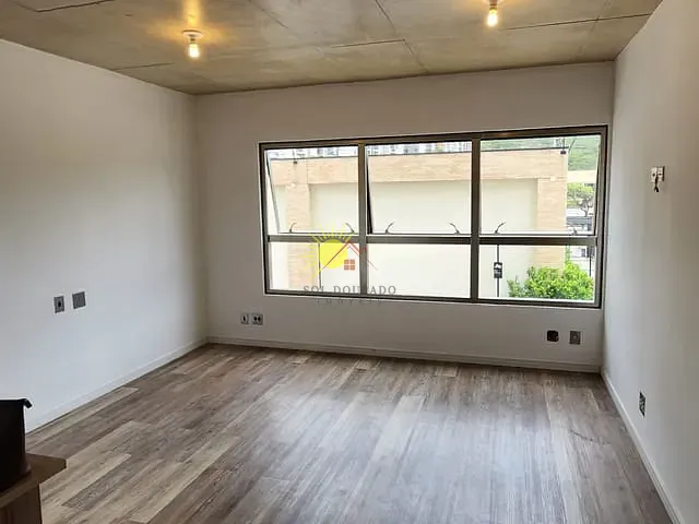Apartamento 2 quartos e 1 banheiro, para alugar, no bairro Usina Piratininga em São Paulo