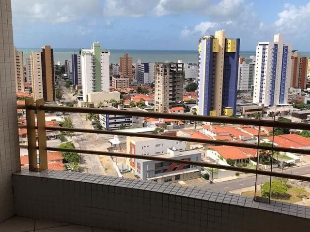 Apartamento 4 quartos e 1 banheiro, à venda, no bairro Manaíra em João Pessoa