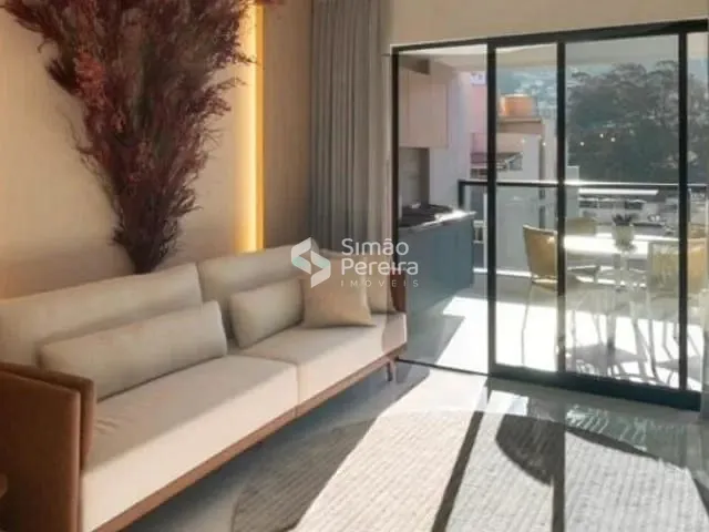 Apartamento 3 quartos e 2 banheiros, à venda, no bairro São Mateus em Juiz de Fora