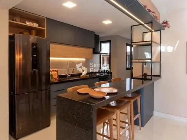 Apartamento 3 quartos e 2 banheiros, à venda, no bairro São Mateus em Juiz de Fora