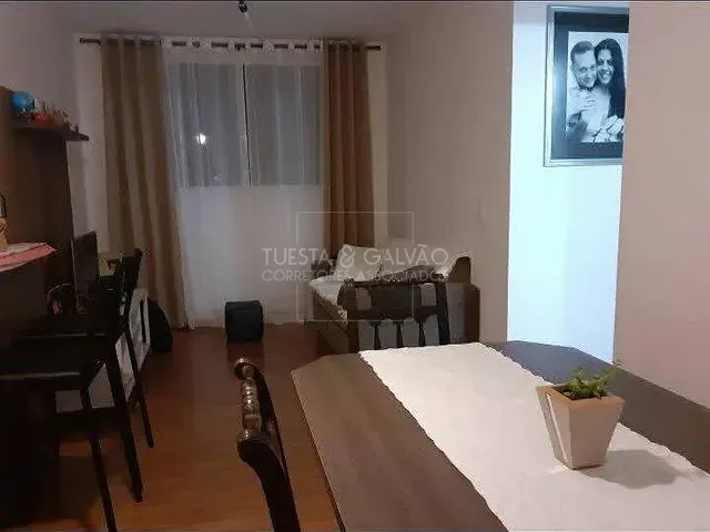 Apartamento 3 quartos e 2 banheiros, à venda, no bairro Cajuru em Curitiba