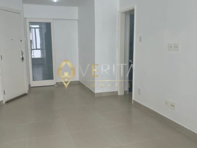 Apartamento 2 quartos e 2 banheiros, à venda, no bairro Copacabana em Rio de Janeiro