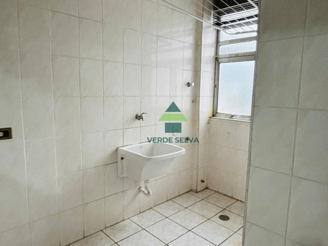 Apartamento 2 quartos e 1 banheiro, para alugar, no bairro Centro em Atibaia