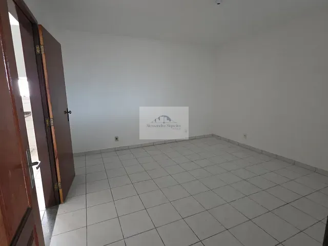 Apartamento 3 quartos e 1 banheiro, para alugar, no bairro Cristóvão Colombo em Vila Velha