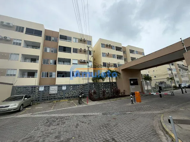 Apartamento 2 quartos e 2 banheiros, para alugar, no bairro Candeias em Jaboatão dos Guararapes