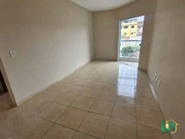 Apartamento 3 quartos e 1 banheiro, para alugar, no bairro Barra em Muriaé