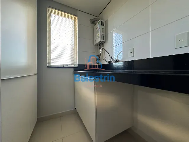 Apartamento com 113m² 3 quartos e 2 banheiros, à venda ou para alugar, no bairro Centro em Fraiburgo