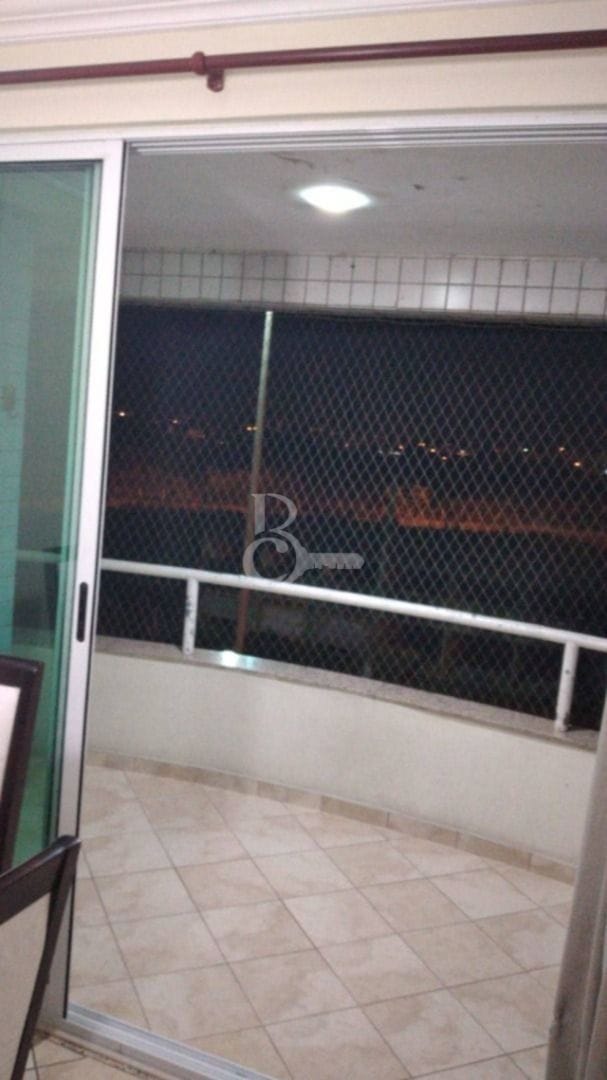 Apartamento com 72m² 2 quartos e 1 banheiro, à venda, no bairro Parque Rosário em Campos dos Goytacazes