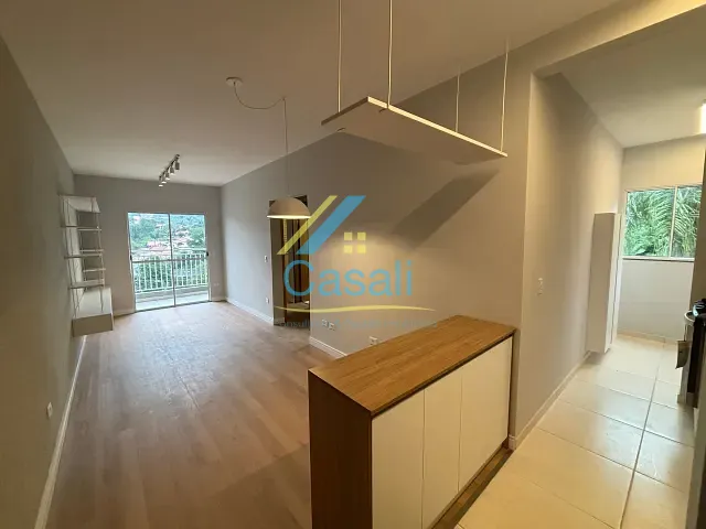 Apartamento 2 quartos e 1 banheiro, para alugar, no bairro Jardim Meny em São Roque