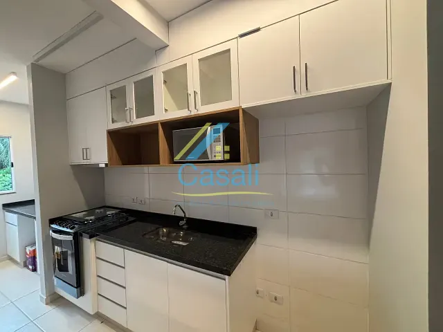 Apartamento 2 quartos e 1 banheiro, para alugar, no bairro Jardim Meny em São Roque