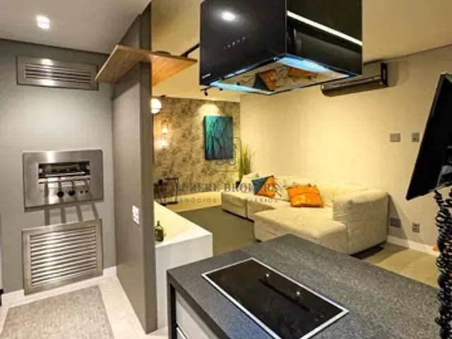 Apartamento 2 quartos e 3 banheiros, à venda, no bairro Jurerê Internacional em Florianópolis