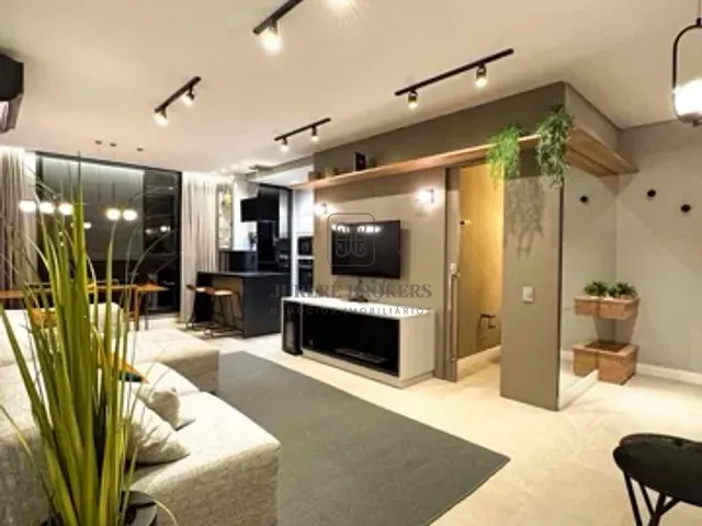 Apartamento 2 quartos e 3 banheiros, à venda, no bairro Jurerê Internacional em Florianópolis