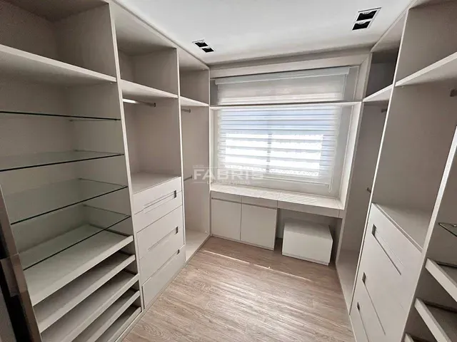 Apartamento 2 quartos e 3 banheiros, à venda, no bairro Vila Solene em Campo Largo
