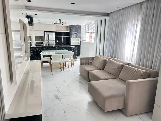 Apartamento 2 quartos e 3 banheiros, à venda, no bairro Vila Solene em Campo Largo