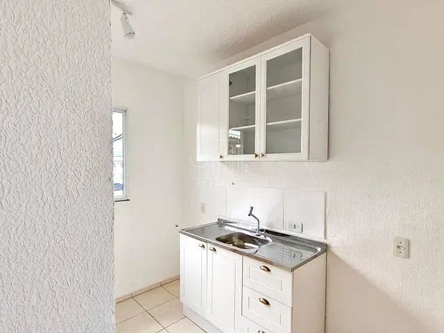 Apartamento com 46m² 2 quartos e 1 banheiro, à venda, no bairro Jardim Esperança em Cabo Frio