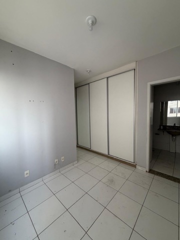 Apartamento com 10000m² 2 quartos e 2 banheiros, à venda, no bairro Parque Industrial Paulista em Goiânia