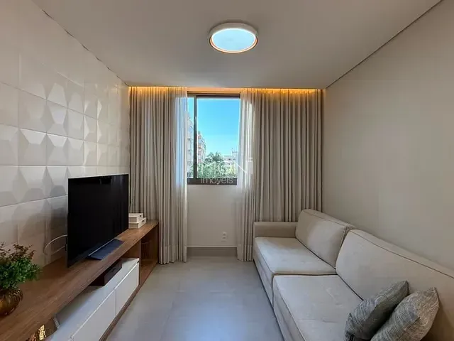 Apartamento 2 quartos e 2 banheiros, à venda, no bairro Asa Norte em Brasília