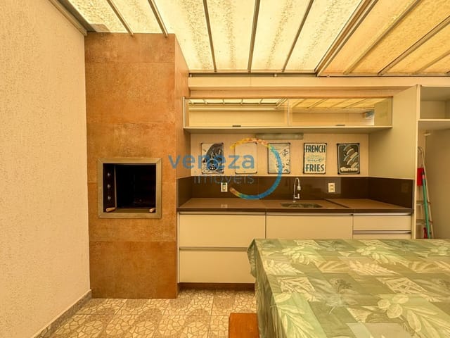 Apartamento com 238m² 4 quartos e 5 banheiros, à venda, no bairro Centro em Londrina