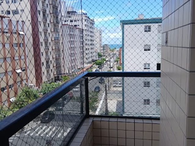 Apartamento 2 quartos e 1 banheiro, para alugar, no bairro Canto do Forte em Praia Grande