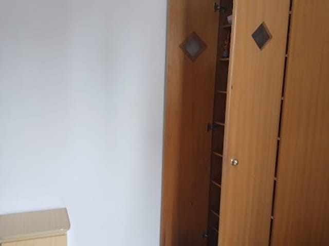 Apartamento 2 quartos e 1 banheiro, para alugar, no bairro Canto do Forte em Praia Grande