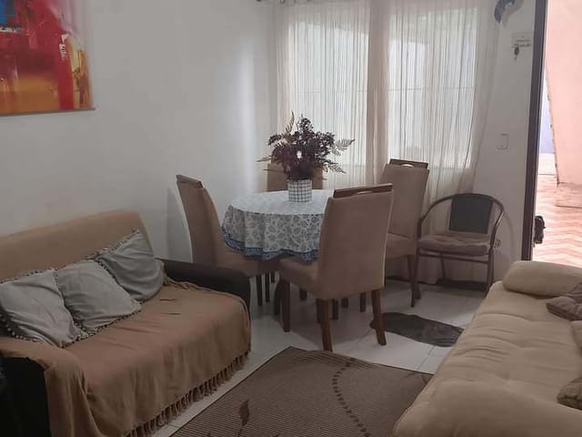 Apartamento 2 quartos e 1 banheiro, à venda, no bairro Serramar em Rio das Ostras