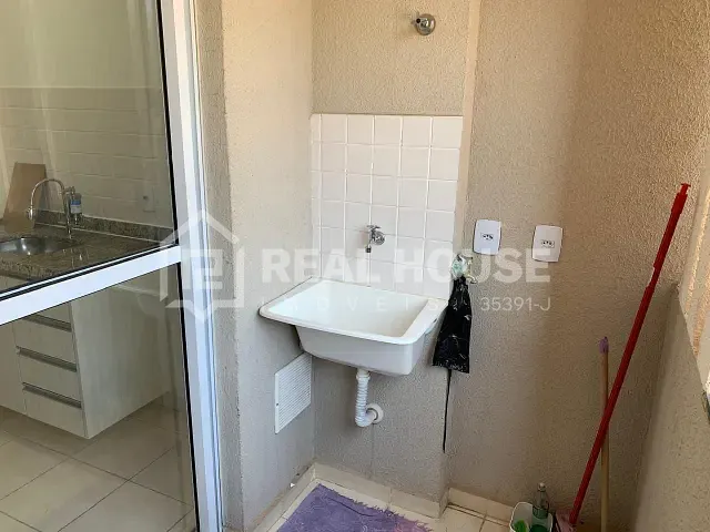 Apartamento 2 quartos e 1 banheiro, para alugar, no bairro Jardim das Estrelas em Sorocaba