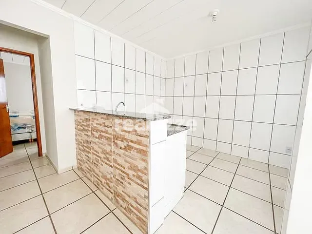 Apartamento 2 quartos e 2 banheiros, à venda, no bairro Conjunto Habitacional Juscelino Kubitschek de Oliveira em Itapira
