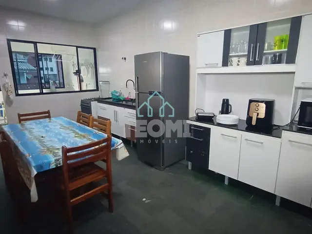 Apartamento com 147m² 3 quartos e 2 banheiros, à venda, no bairro Toninhas em Ubatuba
