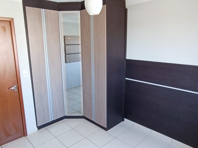 Foto do Apartamento - Vende Apartamento 03 quartos 100% com mobília planejada, no Jd Sumaré, zona norte de Maringá próximo a faculdade UNINGÁ, condomínio Cristina Helena Barros. | Wagner Inhesta broker