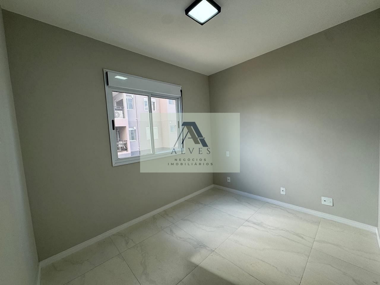Apartamento à venda e aluguel com 2 quartos, 85m² - Foto 9