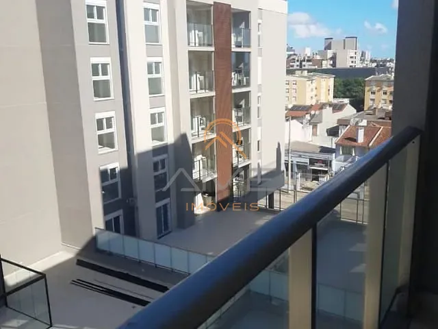Apartamento 2 quartos e 1 banheiro, à venda, no bairro Tres Vendas em Pelotas