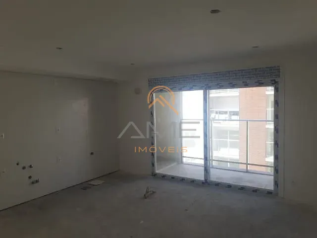 Apartamento 2 quartos e 1 banheiro, à venda, no bairro Tres Vendas em Pelotas